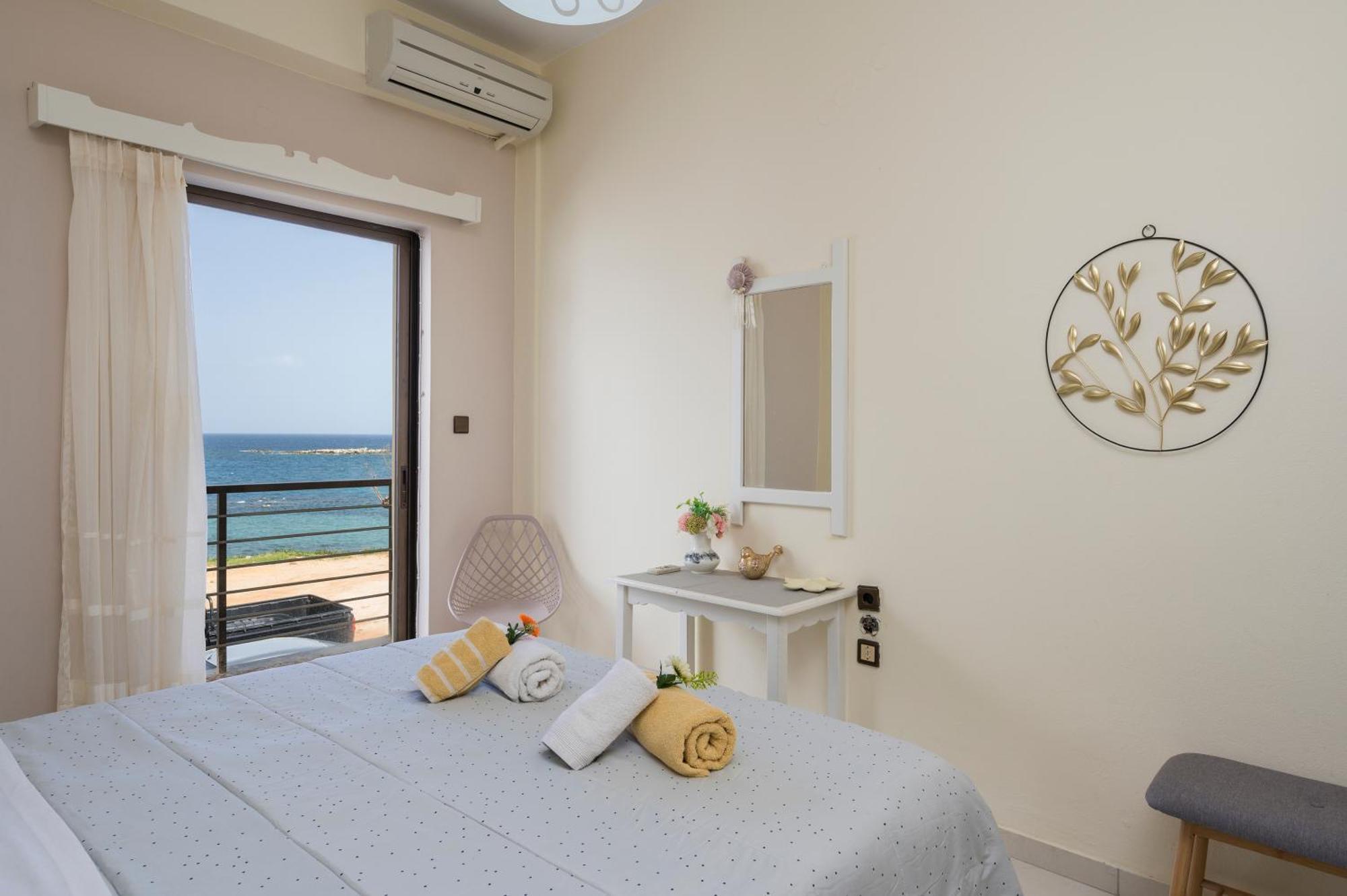 Elita Beachfront La Canea Exterior foto